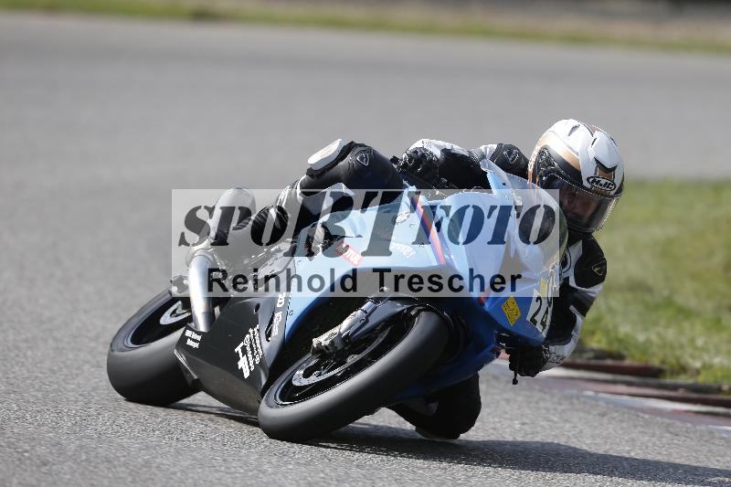 Archiv-2025/23 07.06.2025 TZ Motorsport ADR/240